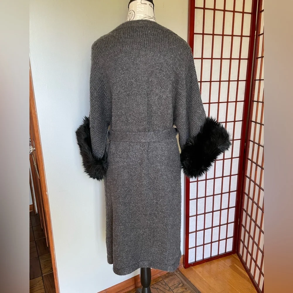 NWT KENAR Charcoal Knit Sweater with Faux Fur Accents, Size L